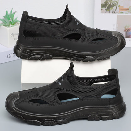 Men's Sandals Breathable Mesh Cutout Outdoor Wading Shoes